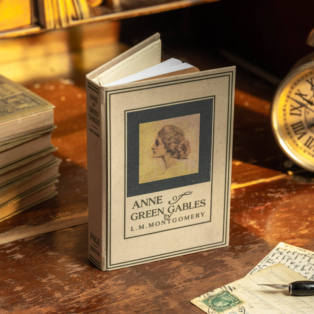 Lucy Maud Montgomery - Anne of Green Gables 1908 Passport Notebook Wallet